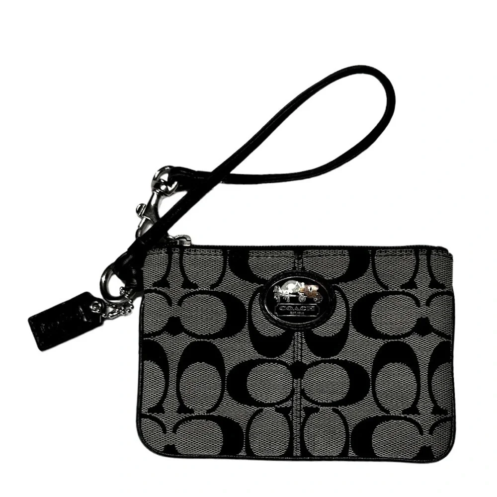 Coach Signature C Logo Wristlet